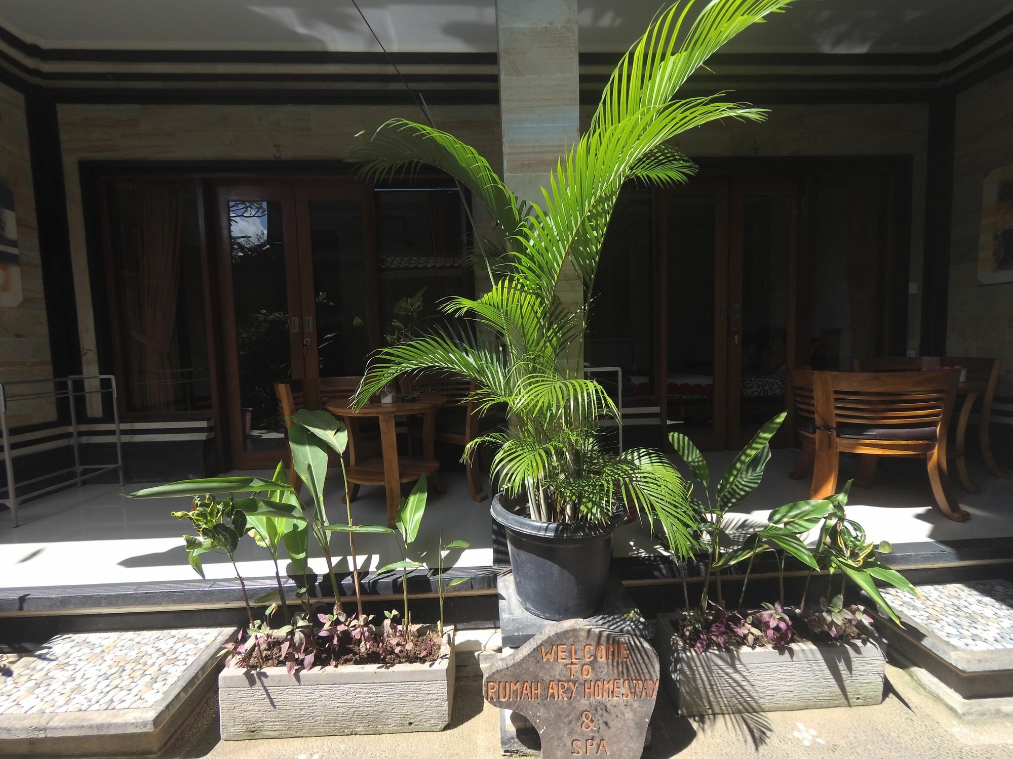Rumah Ary Homestay & Spa Ubud Exterior foto